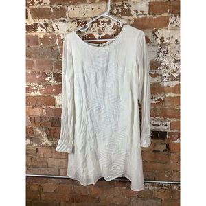 White Embroidered Long-Sleeve Tunic Blouse